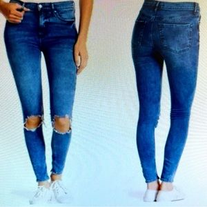 Free People Busted Knee women’s distressed high rise skinny jeans, size 30”